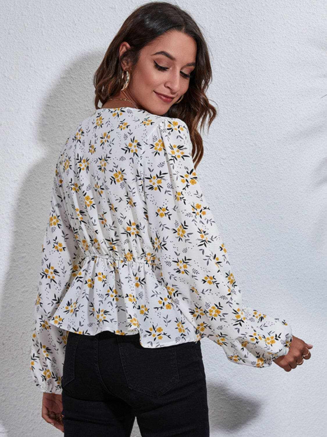 Floral peplum blouse with v-neck - Love Salve